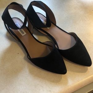 Steve Madden Bona flats